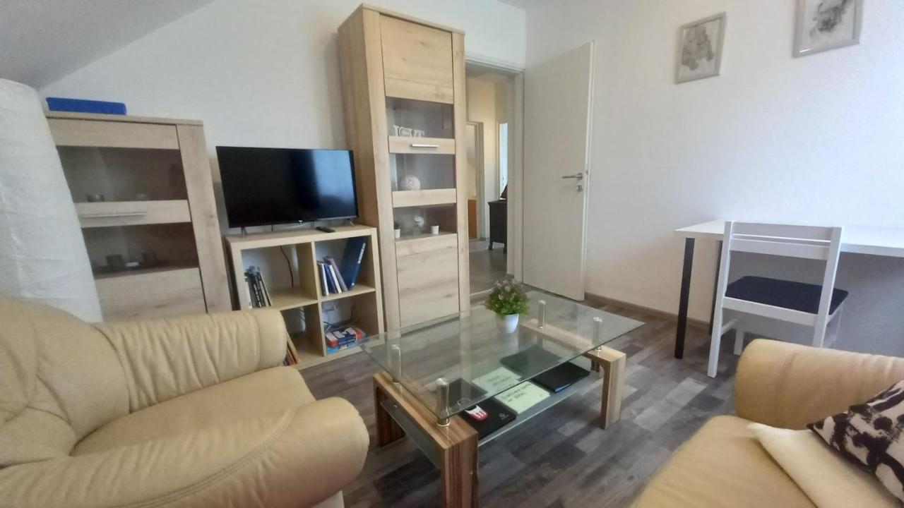 Apartmán Keti Plaški Exteriér fotografie